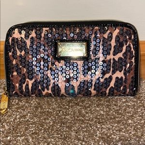 Betsy Johnson wallet